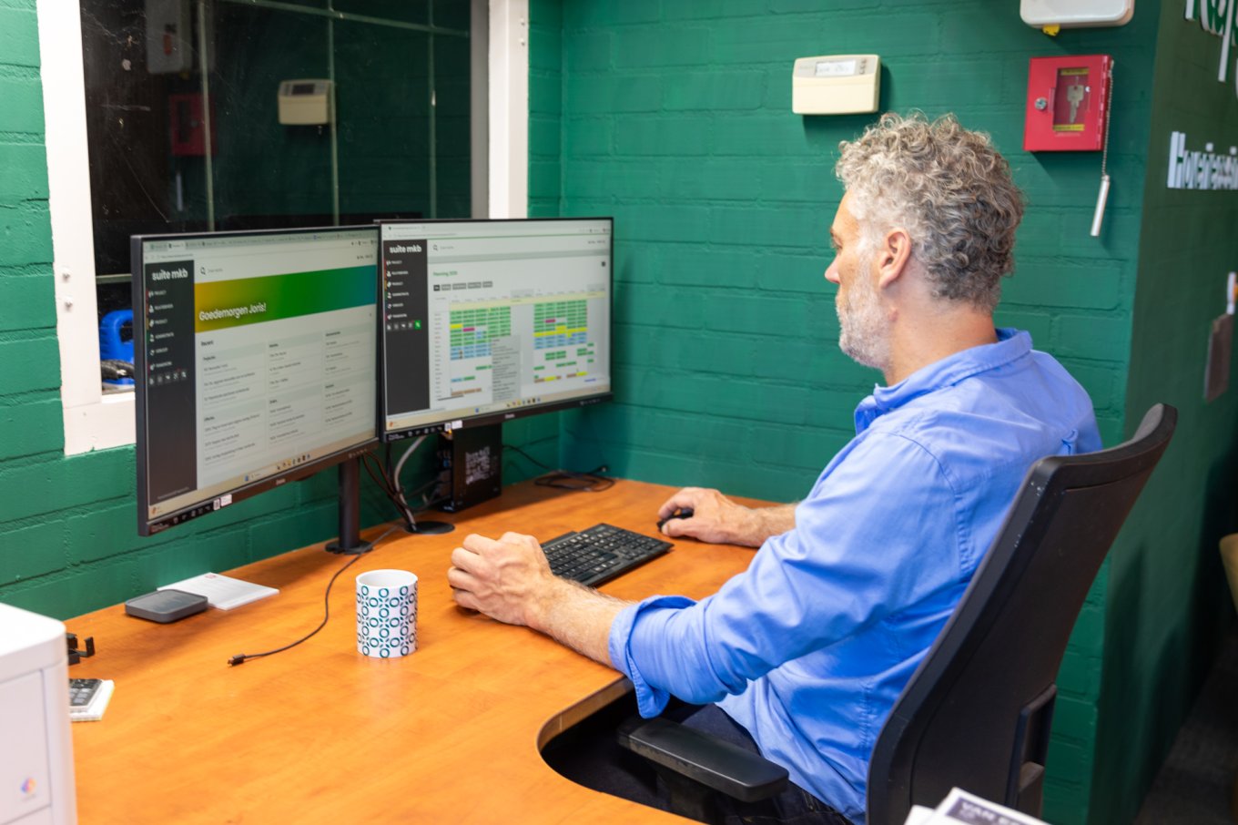 Eigenaar Joris Lourens gebruikt Suite MKB voor calculatie, planning en orderverwerking Eigenaar Joris Lourens gebruikt Suite MKB voor calculatie, planning en orderverwerking