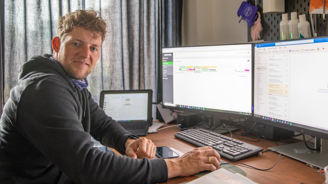 Ook kleine ondernemingen ervaren de grote voordelen van Suite MKB Ook kleine ondernemingen ervaren de grote voordelen van Suite MKB